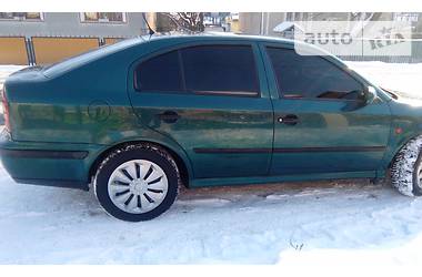 Седан Skoda Octavia 1999 в Тячеве