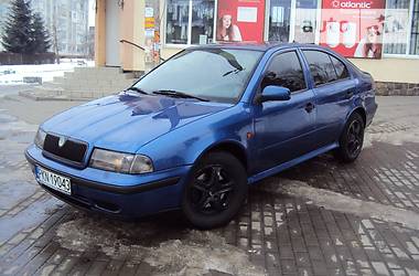 Седан Skoda Octavia 1998 в Жидачове