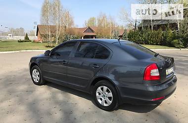 Седан Skoda Octavia 2012 в Днепре