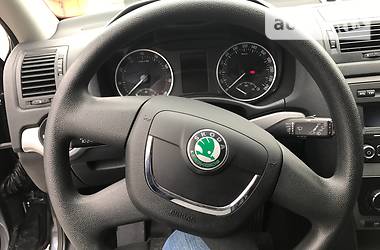 Седан Skoda Octavia 2012 в Днепре