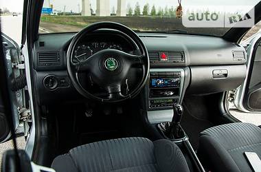 Седан Skoda Octavia 2008 в Днепре