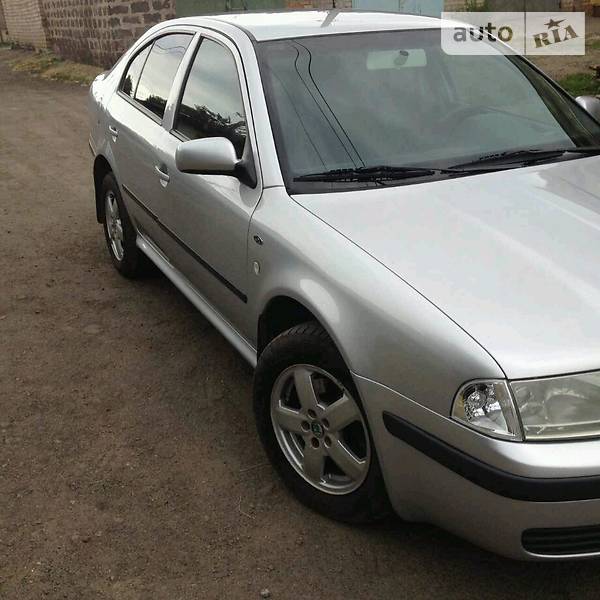 Лифтбек Skoda Octavia 2002 в Кривом Роге