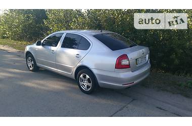 Седан Skoda Octavia 2010 в Кременчуге