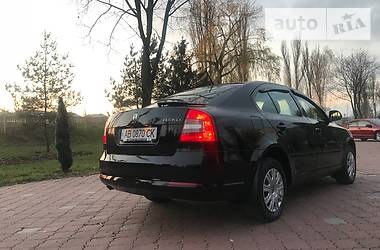 Седан Skoda Octavia 2012 в Виннице