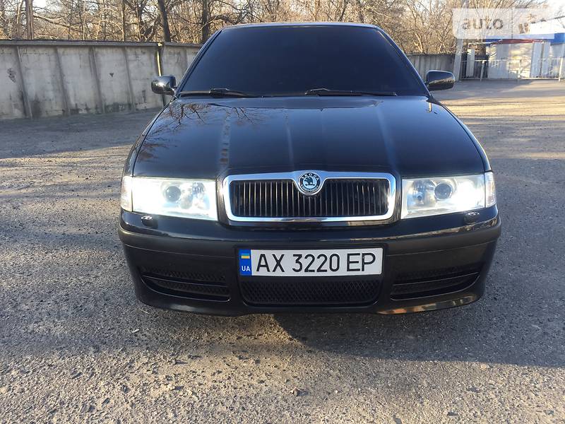 Седан Skoda Octavia 2004 в Харькове