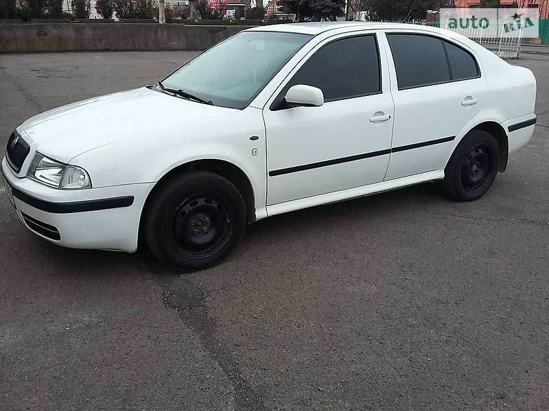 Седан Skoda Octavia 2003 в Мукачево