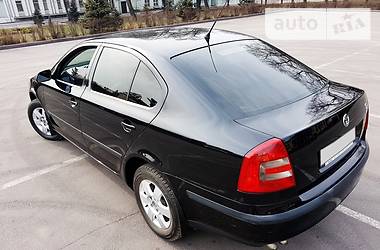 Седан Skoda Octavia 2009 в 