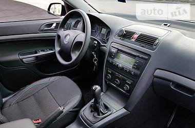 Седан Skoda Octavia 2009 в 