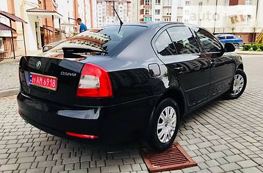 Седан Skoda Octavia 2013 в Ивано-Франковске