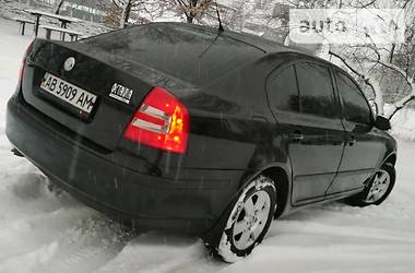 Седан Skoda Octavia 2007 в Виннице