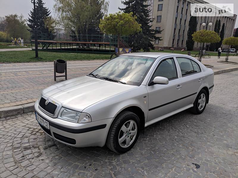 Лифтбек Skoda Octavia 2004 в Каменец-Подольском