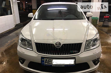 Седан Skoda Octavia 2011 в Днепре