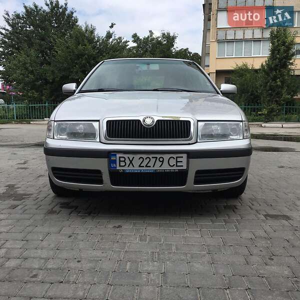 Лифтбек Skoda Octavia 2004 в Каменец-Подольском