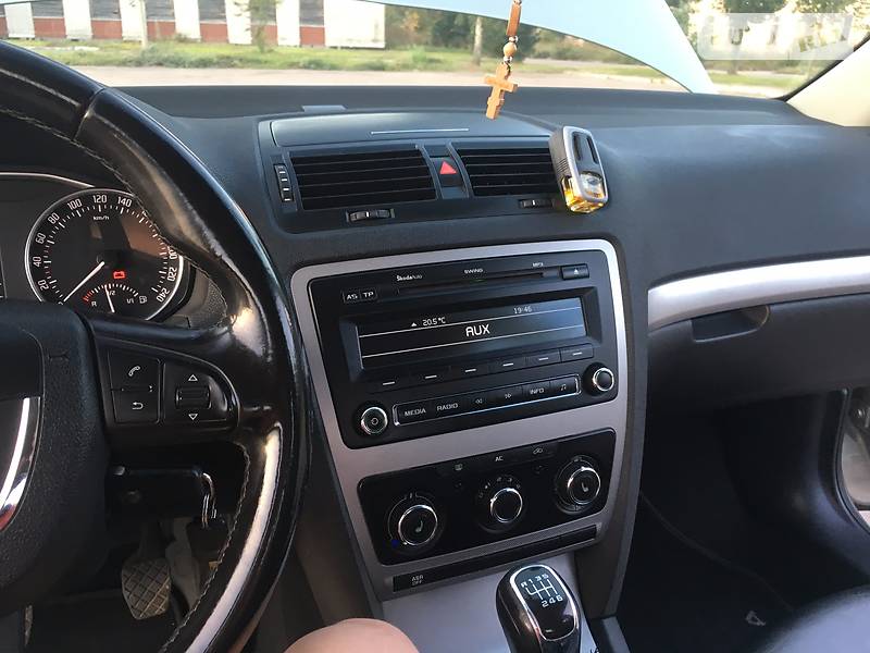 Універсал Skoda Octavia 2011 в Овручі