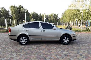 Седан Skoda Octavia 2005 в Миргороді