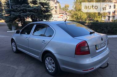 Седан Skoda Octavia 2009 в Кам'янському