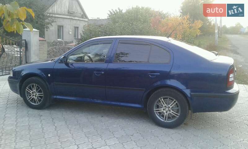 Лифтбек Skoda Octavia 2006 в Нововоронцовке