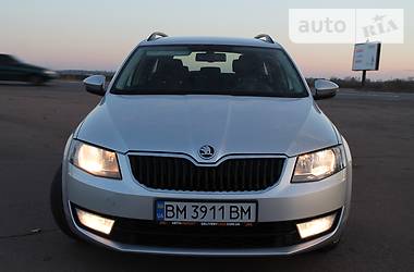 Универсал Skoda Octavia 2014 в Сумах