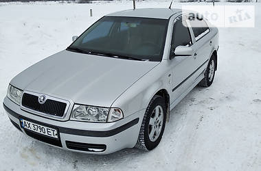 Лифтбек Skoda Octavia 2003 в Балаклее