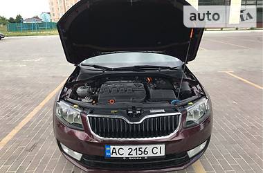 Седан Skoda Octavia 2014 в Луцке