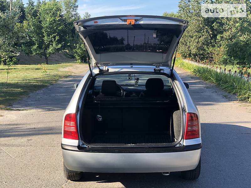 Універсал Skoda Octavia 2003 в Решетилівці