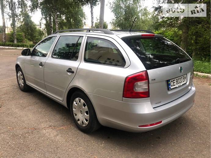 Универсал Skoda Octavia 2011 в Черновцах