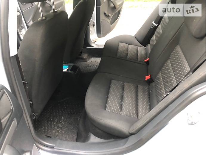 Универсал Skoda Octavia 2011 в Черновцах