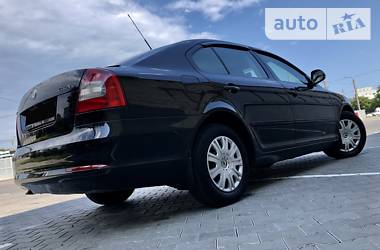 Седан Skoda Octavia 2011 в Одессе