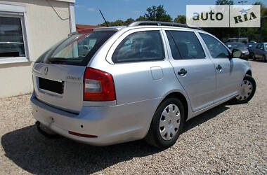Универсал Skoda Octavia 2012 в 