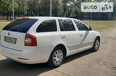 Универсал Skoda Octavia 2013 в Кривом Роге