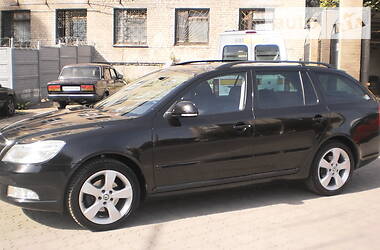 Універсал Skoda Octavia 2011 в 