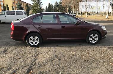 Седан Skoda Octavia 2010 в Бучачі