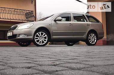 Универсал Skoda Octavia 2012 в Самборе