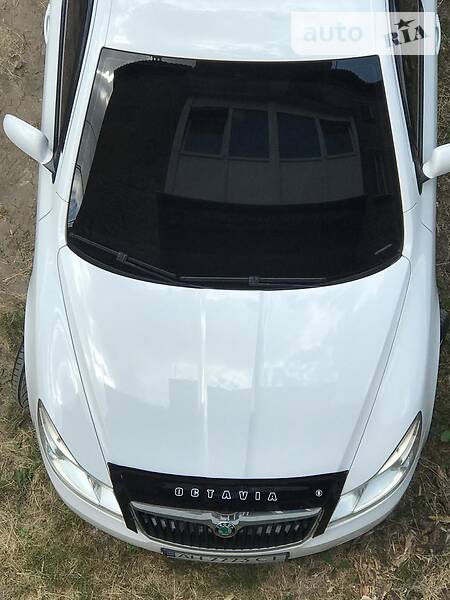 Лифтбек Skoda Octavia 2012 в Покровске