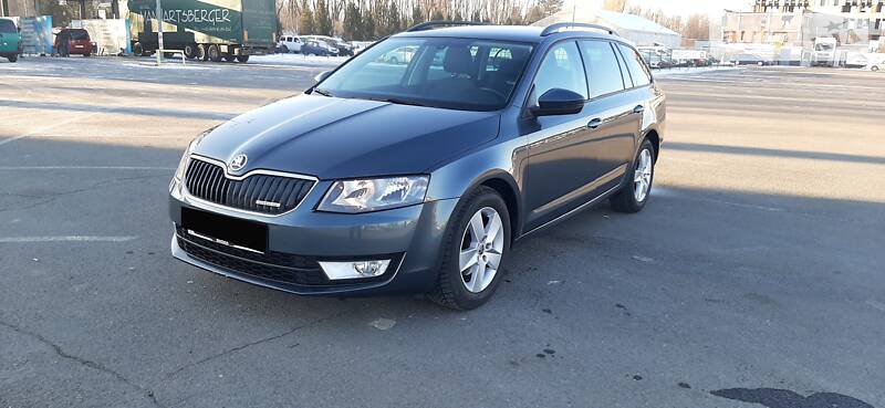 Универсал Skoda Octavia 2015 в Львове