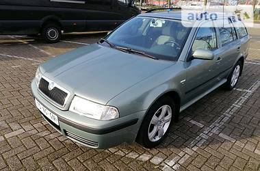 Универсал Skoda Octavia 2003 в Луцке