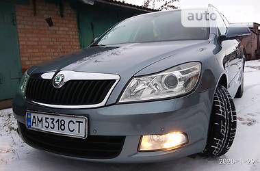 Універсал Skoda Octavia 2012 в 