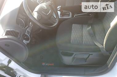 Універсал Skoda Octavia 2012 в 