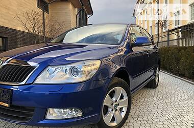 Седан Skoda Octavia 2011 в 