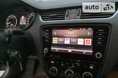 Седан Skoda Octavia 2017 в 