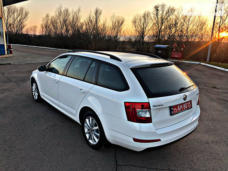 Універсал Skoda Octavia 2015 в Береговому