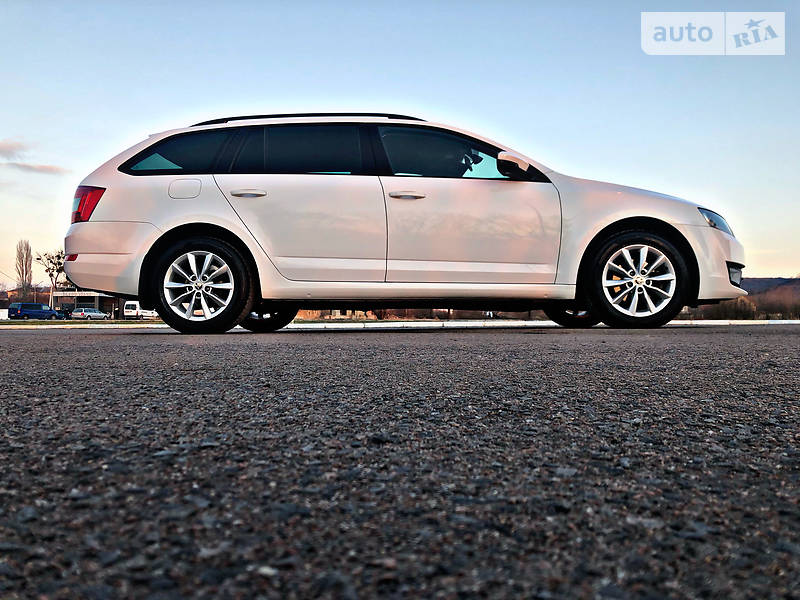 Універсал Skoda Octavia 2015 в Береговому