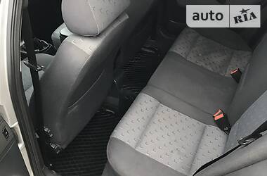 Універсал Skoda Octavia 2001 в 
