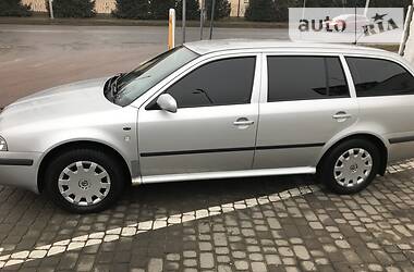 Універсал Skoda Octavia 2001 в 