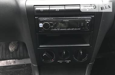 Універсал Skoda Octavia 2001 в 