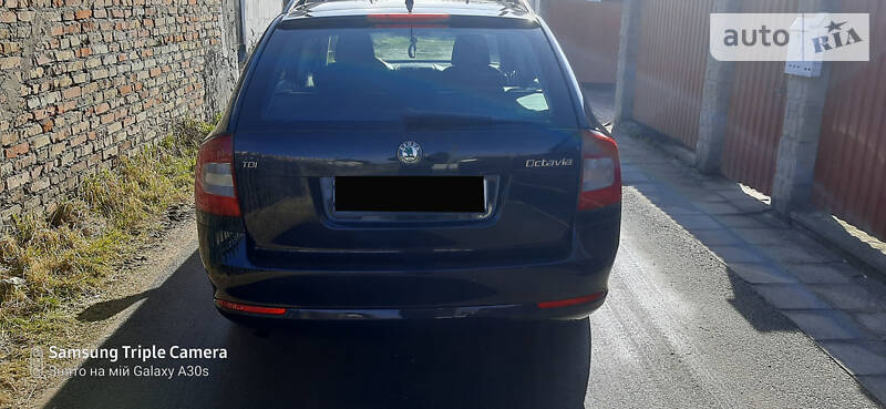 Універсал Skoda Octavia 2010 в Володимирі