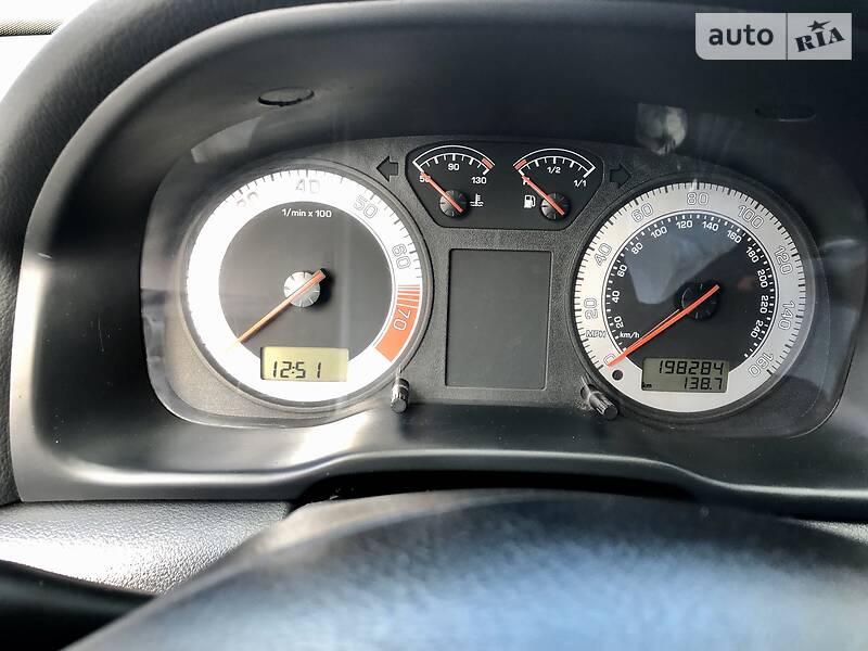 Ліфтбек Skoda Octavia 2001 в Харкові