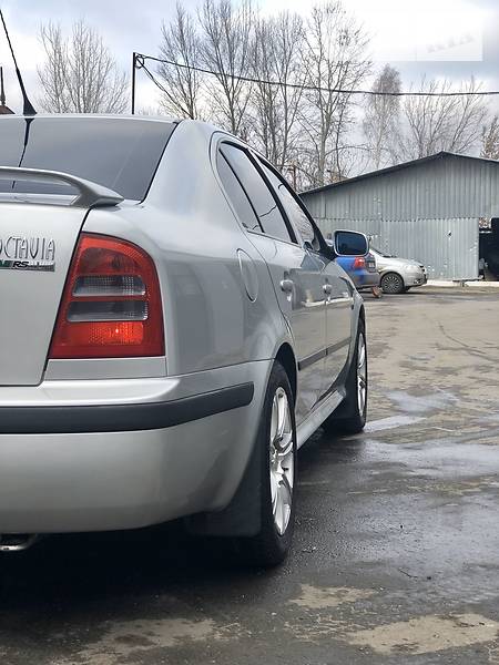 Ліфтбек Skoda Octavia 2001 в Харкові
