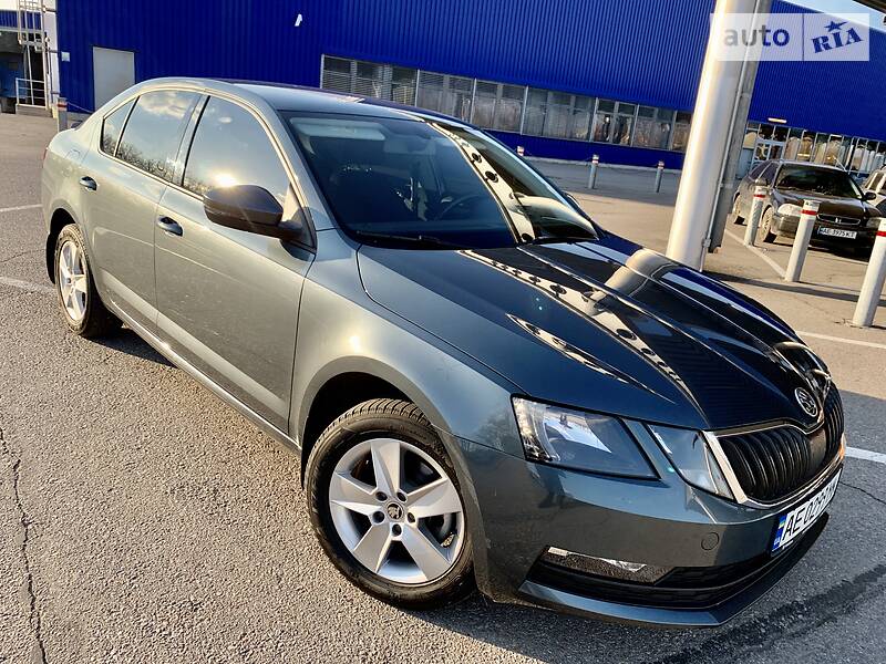 Хетчбек Skoda Octavia 2017 в Дніпрі