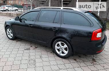 Універсал Skoda Octavia 2012 в 